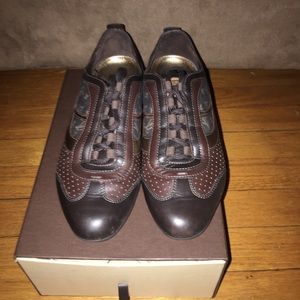 Woman Louis Vuitton sneakers